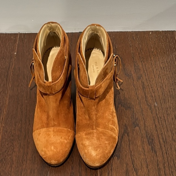Rag & Bone Womenms Camel Brown Suede Harrow Boots with Fringe Size 37.5/7.5 - Picture 2 of 5